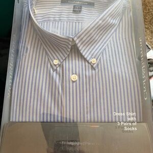 Men’s dress shirt with tie and 3 pairs socks new